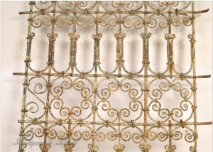 grille-de-fenetre-en-fer-forge-provenance-maroc-xxe1